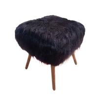 Puff Viêna Decorativo Pé Palito Pelúcia Preto