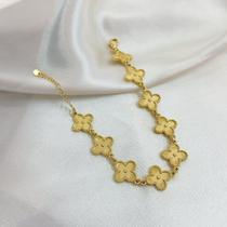Pulseira 9 trevos lisos banhada a Ouro 18k