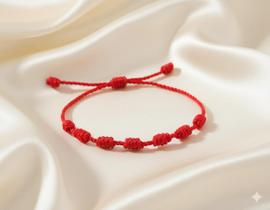 Pulseira Ajustável de Seda 7 Nós Vermelha 24cm Kabbalah Zentty