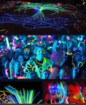 Pulseira Balada Neon Brilha No Escuro Tubo C100 Un Pulseira Balada Neon Brilha No Escuro Tubo C100 Un