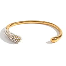 Pulseira banhada a ouro com cristais de arco-íris