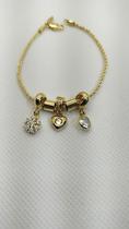 Pulseira Berloque com Pingentes Victória Herrera Banhada a Ouro 18K