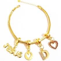 Pulseira Berloque Jesus Cristo Coração Folheado Ouro 18k Pulseira Berloque Jesus Cristo Coração Folheado Ouro 18k