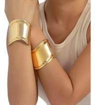 Pulseira Bracelete Cromado Elegante Feminino Luxo Estilo Dourada