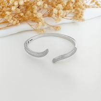 Pulseira Bracelete Duas Pontas com Microzircônias folheada a ouro 18k Pulseira Bracelete Duas Pontas com Microzircônias folheada a ouro 18k