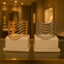 Pulseira Bracelete Feminina Ondulada Em Aço Inox Elegante Pulseira Bracelete Feminina Ondulada Em Aço Inox Elegante