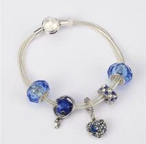 Pulseira com Berloques de Prata e Pedras Azul