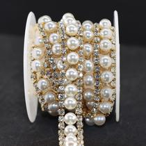 Pulseira com miçangas de cristal Jerler de 91 cm com acabamento em strass Pulseira com miçangas de cristal Jerler de 91 cm com acabamento em strass