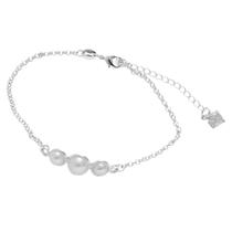 Pulseira Com Três Meia-Pérolas PRI Style Folheada A Prata Antialérgica Pulseira Com Três Meia-Pérolas PRI Style Folheada A Prata Antialérgica