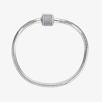 Pulseira de Berloque Coração Cravejado em Prata 925 Pulseira de Berloque Coração Cravejado em Prata 925