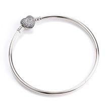 Pulseira De Berloques Rígida Fecho Coração Zircônia B Prata Tamanho:M 18 a 19cm