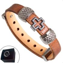 Pulseira de Couro Marrom Cruz Vazada com Fecho Strap Plug Ajustável