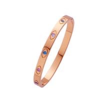 Pulseira de ouro rosa com detalhes em cristal multicolorido