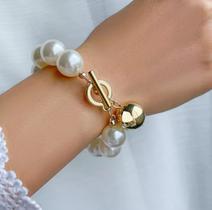 Pulseira Dourada Pérola Fecho Detalhes Q4595