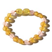 Pulseira e Tornozeleira Infantil de 15cm Âmbar Báltico Limão Não Polido com Quartzo Rosa Pulseira e Tornozeleira Infantil de 15cm Âmbar Báltico Limão Não Polido com Quartzo Rosa