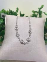 Pulseira em prata, correntinha com pedras transparentes formato de Circulo