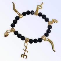 Pulseira Exu Firma Preta Com Dourado e Penduricalhos