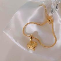 Pulseira feminina banhada a ouro com pingente de coração