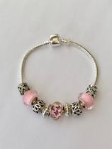 Pulseira Feminina com Berloques Banhado a Prata e Murano Rosa Pulseira Feminina com Berloques Banhado a Prata e Murano Rosa