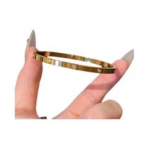 Pulseira Feminina De Aço Inoxidável Banhada a Ouro Com Zircônias Incrustadas Estilo Clássico