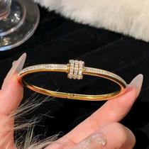 Pulseira Feminina De Aço Inoxidável Com Revestimento De Ouro E Zircônia Estilo Clássico Simples Para