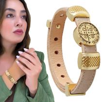 Pulseira Feminina Dourada De Couro Medalha De São Bento Bege Pulseira Feminina Dourada De Couro Medalha De São Bento Bege