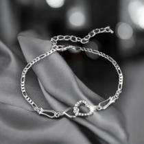 Pulseira Feminina em Prata 925 com Coração e Pedrinhas de Zircônia Joia Delicada e Elegante Pulseira Feminina em Prata 925 com Coração e Pedrinhas de Zircônia Joia Delicada e Elegante