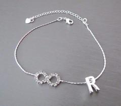 Pulseira Fina Com Infinito Inicial Folheado A Prata