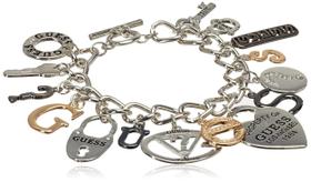 Pulseira GUESS Basic - Charme com Logo em Metal Misto