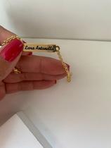 Pulseira Infantil Personalizada com Nome Semijoia Delicada com Estilo Atemporal Banhada a Ouro 18k Simonatto