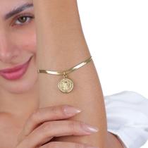 Pulseira Malha Fina Pingente Medalha de São Bento em Aço Inoxidável Dourada
