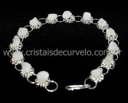 Pulseira Margarida com Pedra Rolada de Quartzo Leitoso Prateado - 10 Unidades Pulseira Margarida com Pedra Rolada de Quartzo Leitoso Prateado - 10 Unidades