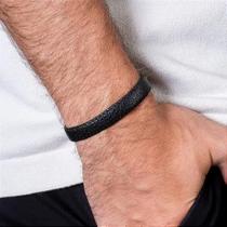 Pulseira Masculina Key Design de material sintético com Fecho Magnético Dourado Pulseira Masculina Key Design de material sintético com Fecho Magnético Dourado