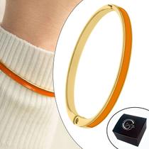 Pulseira Oval Slim com Resina Laranja 67mm Banhado a Ouro