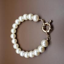 Pulseira pérola com fecho boia (20cm) Pulseira pérola com fecho boia (20cm)