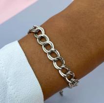 Pulseira Premium cor prata Dupla