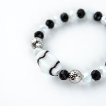Pulseira Preto Velho Búzios Cerâmica e Silicone