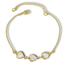 Pulseira Três Coracões de Zirconia Banhada a Ouro 18k Semijoia Pulseira Três Coracões de Zirconia Banhada a Ouro 18k Semijoia