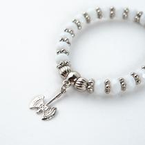 Pulseira xangô machado Ayrá branco cristal silicone pingente Pulseira xangô machado Ayrá branco cristal silicone pingente