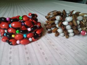 pulseiras 2 de sementes