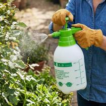 Pulverizador Pressão 2 Litros Manual Leve Profissional Jardim Hortas Resistente Compacto Ergonômico Pulverizador Pressão 2 Litros Manual Leve Profissional Jardim Hortas Resistente Compacto Ergonômico