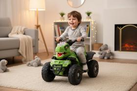 Quadriciclo Elétrico Infantil 6V Dinossauro Rex Verde Bateria Recargável Rodas Estáveis Quadriciclo Elétrico Infantil 6V Dinossauro Rex Verde Bateria Recargável Rodas Estáveis