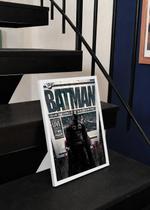 Quadro A3 Batman Silhueta Nas Somb C/ Vidro e Moldura Branca Tam:A3 Quadro A3 Batman Silhueta Nas Somb C/ Vidro e Moldura Branca Tam:A3
