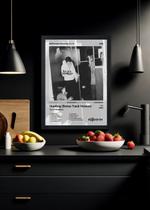 Quadro Arctic Monkeys Humbug (Bon. (Black&white) Com Vidro Tamanho:21cm x 30cm (A4)