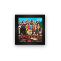 Quadro azulejo com moldura Beatles Sgt Peppers Quadro azulejo com moldura Beatles Sgt Peppers
