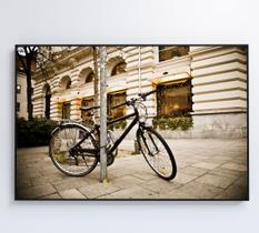 Quadro bicicleta clássica na rua