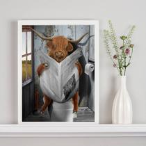 Quadro Boi No Banheiro Lendo Jornal 45x34cm - com vidro