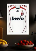 Quadro Camisa AC Milan 2006-07 Com Vidro e Moldura Branca Tamanho:21cm x 30cm (A4) Quadro Camisa AC Milan 2006-07 Com Vidro e Moldura Branca Tamanho:21cm x 30cm (A4)