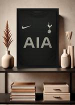 Quadro Camisa Tottenham 2025-26 Com Vidro e Moldura Preta Tamanho:21cm x 30cm (A4) Quadro Camisa Tottenham 2025-26 Com Vidro e Moldura Preta Tamanho:21cm x 30cm (A4)
