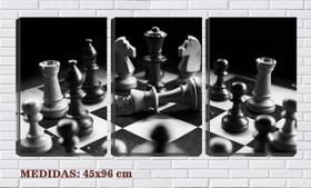 Quadro canvas 68x126 peça tombada no xadrez